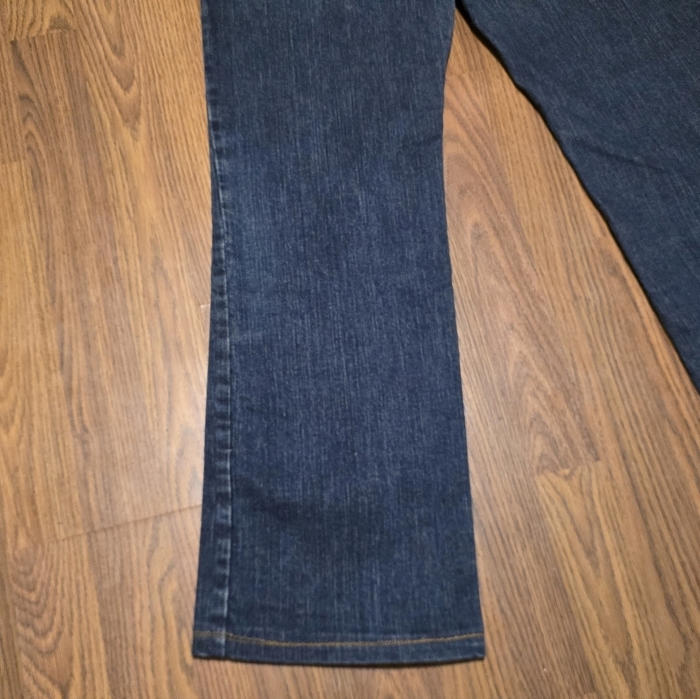 Vintage Tommy Hilfiger Bootcut Jeans Womens 12 M (W32) Made in Canada Mid Rise - Picture 9 of 12